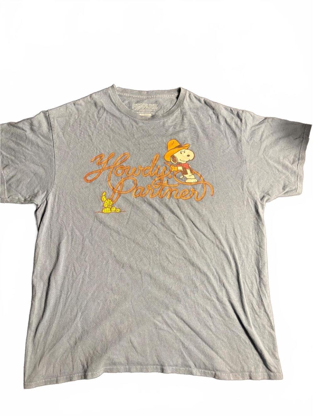 Peanuts Snoopy 'Howdy Partner' Graphic T-Shirt XL